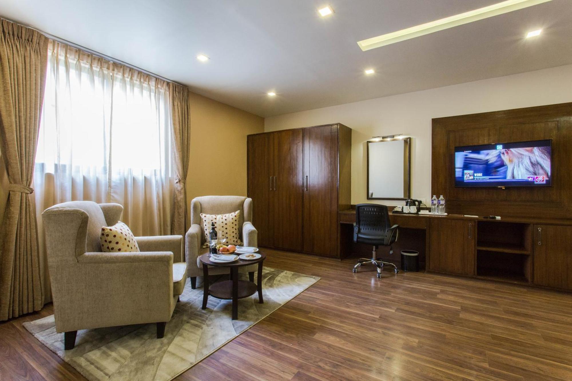 Yatri Suites And Spa Kathmandu Zimmer foto